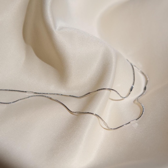 CLOSING SALE! Silver Hard Pressed Snake Chain Necklace - Picture 4 of 7